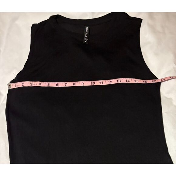 EUC Athleta Cloudright Restore Asymmetrical Hem Tank Top, Black, Sz. M - Picture 6 of 6